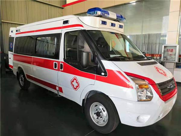 青田县福特V362救护车